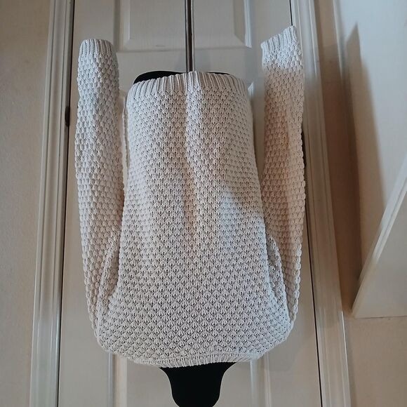 Cream knit crew neck 100% cotton sweater in size medium. - Picture 3 of 5